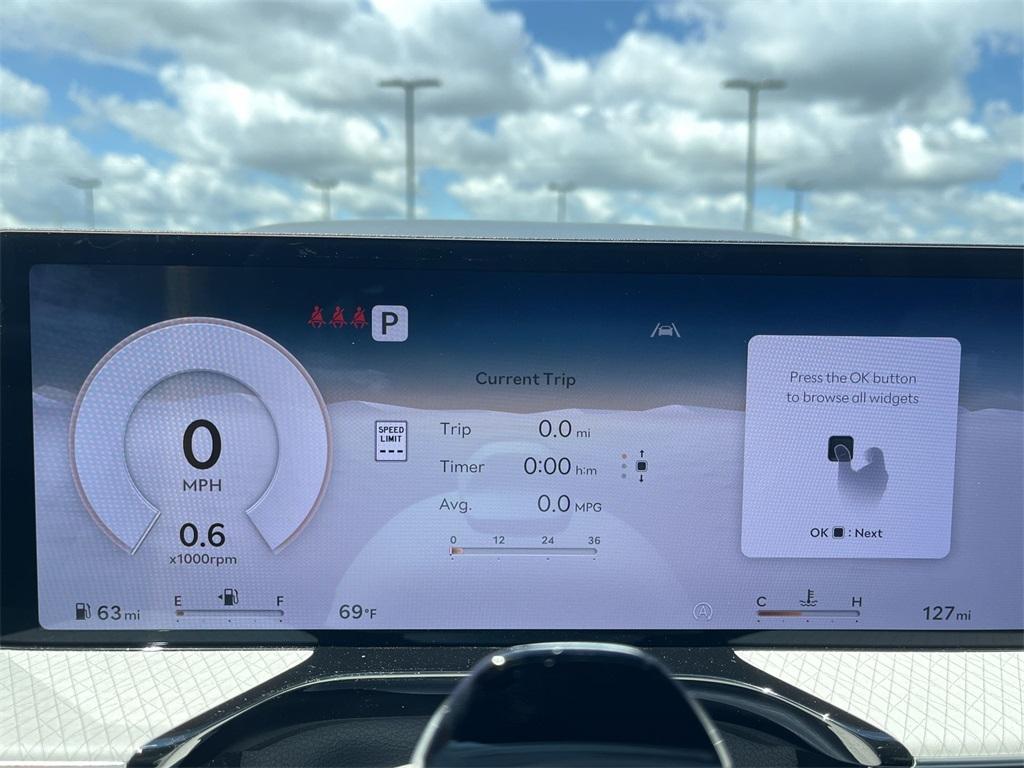 new 2025 Genesis GV80 car, priced at $81,051