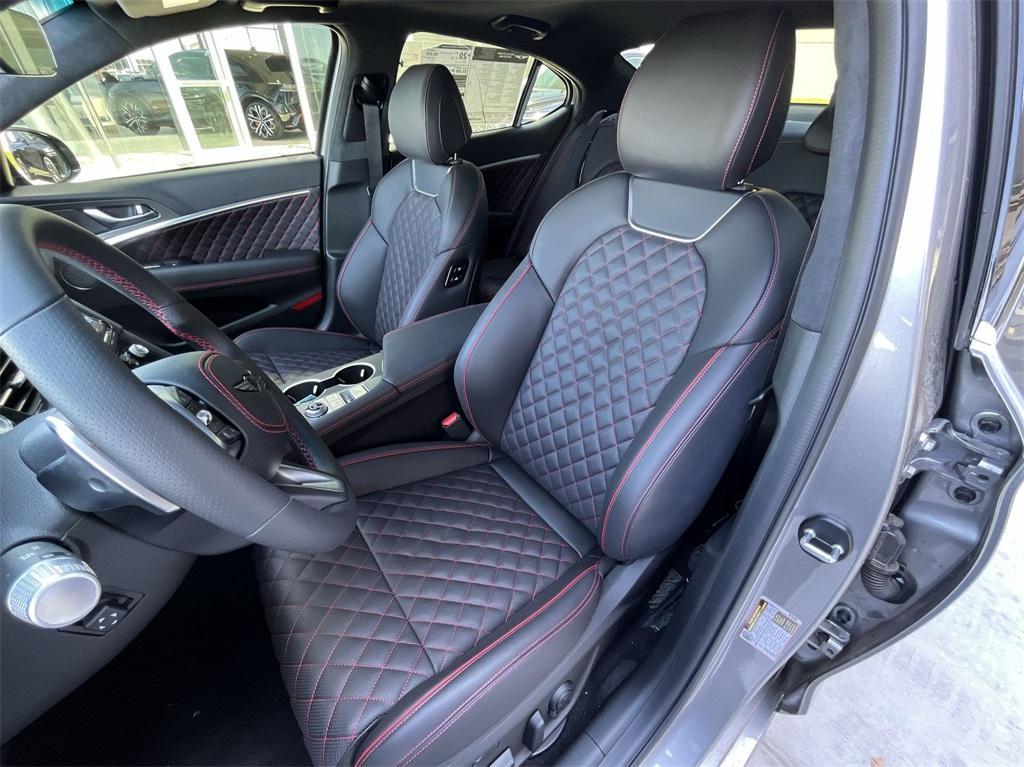 new 2025 Genesis G70 car, priced at $53,882
