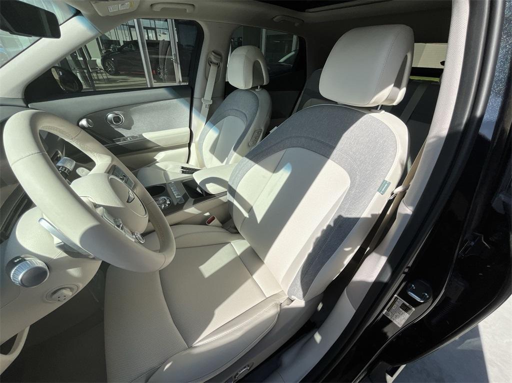 new 2025 Genesis GV60 car, priced at $53,993