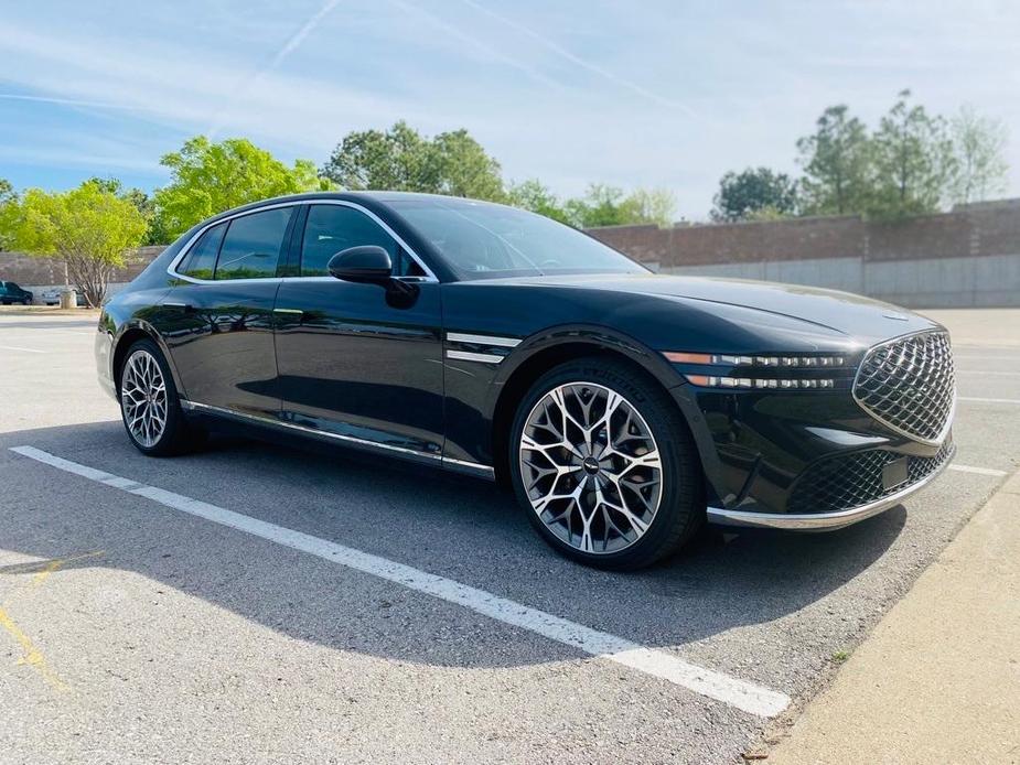 new 2024 Genesis G90 car, priced at $84,477