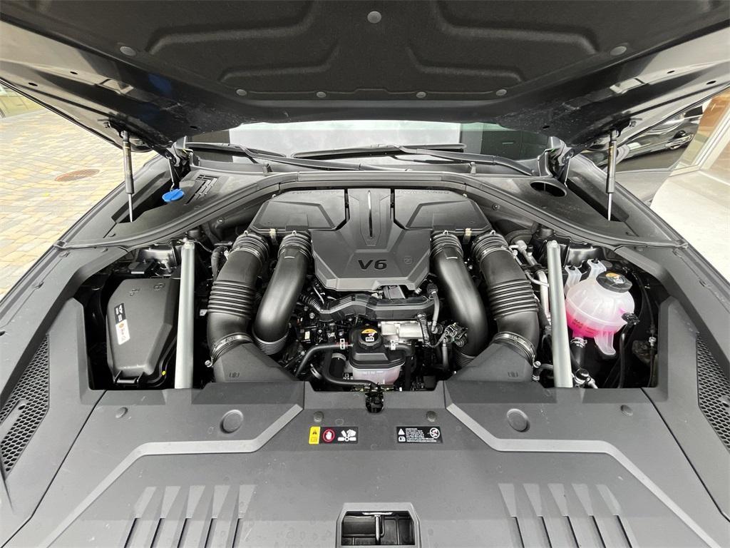 new 2025 Genesis GV70 car, priced at $63,629