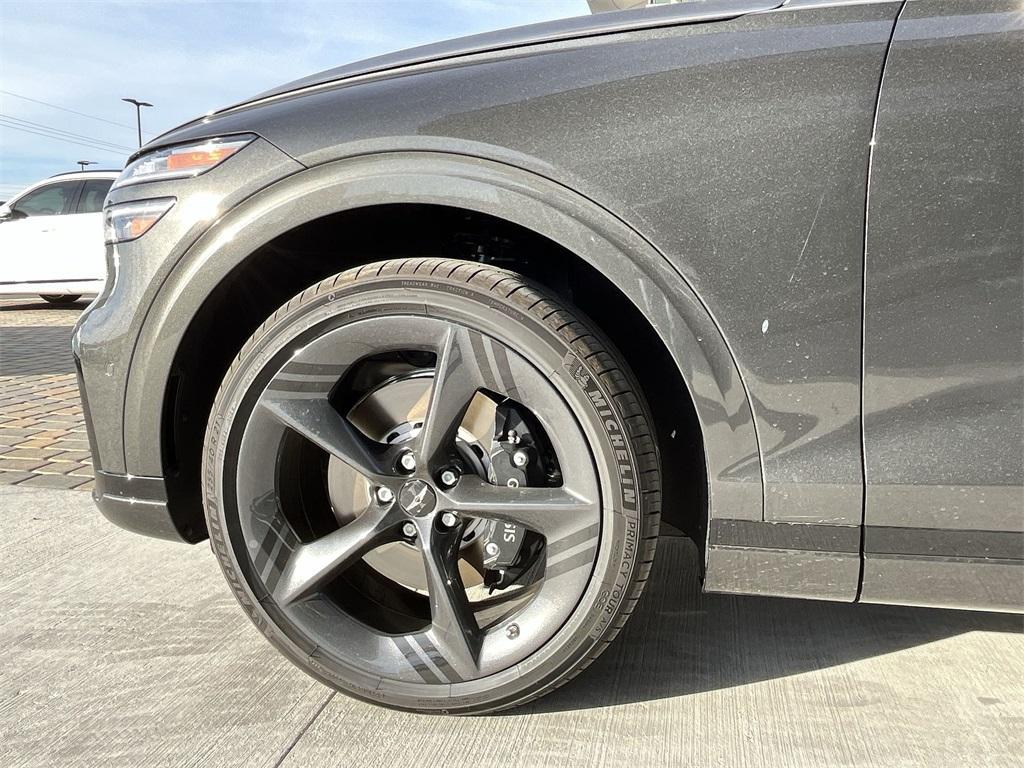 new 2026 Genesis GV70 car, priced at $62,895