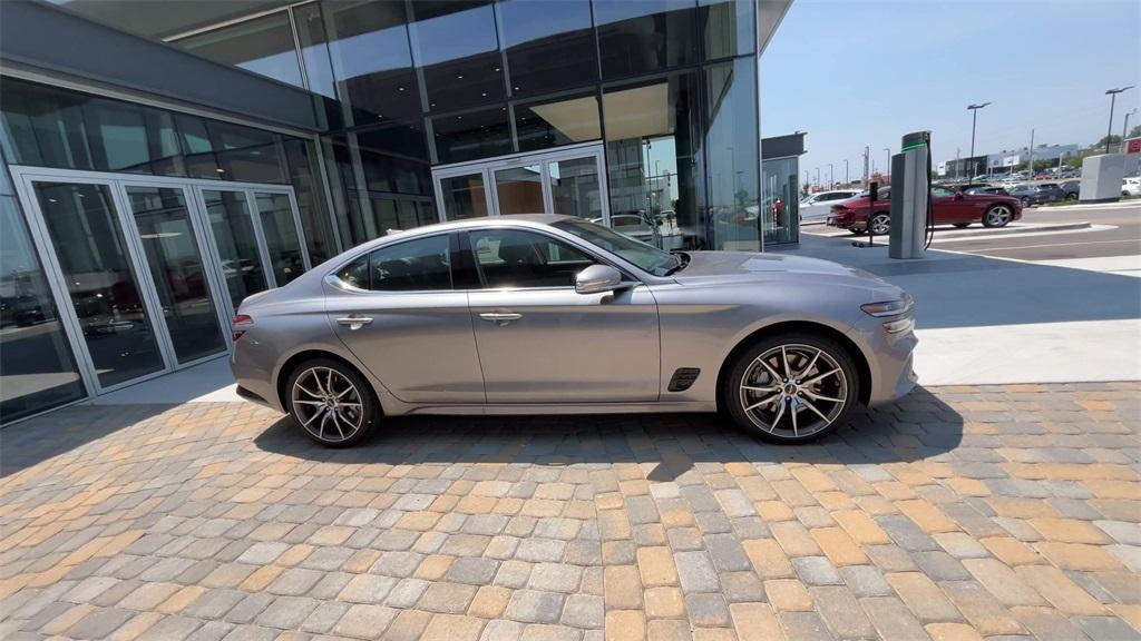 new 2026 Genesis G70 car, priced at $45,040