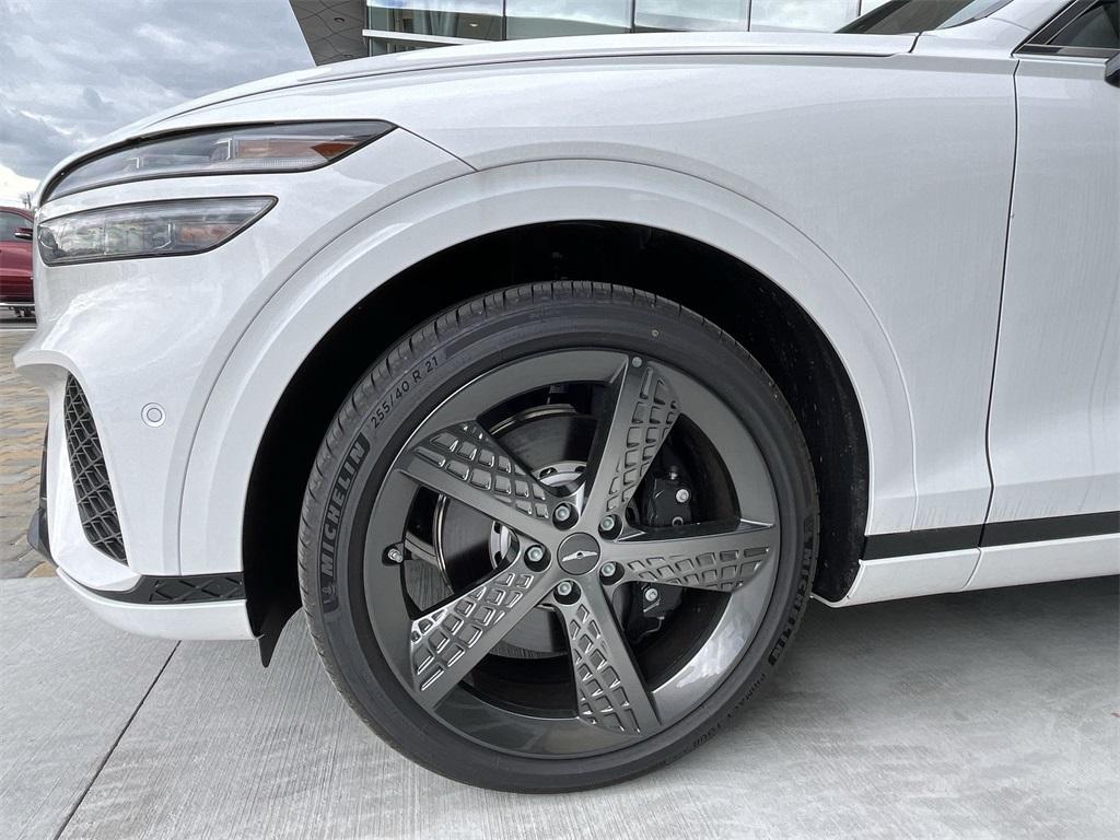 new 2025 Genesis GV70 car, priced at $61,240