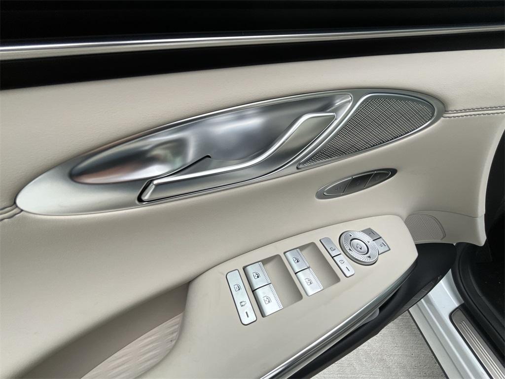 new 2025 Genesis GV70 car, priced at $61,240