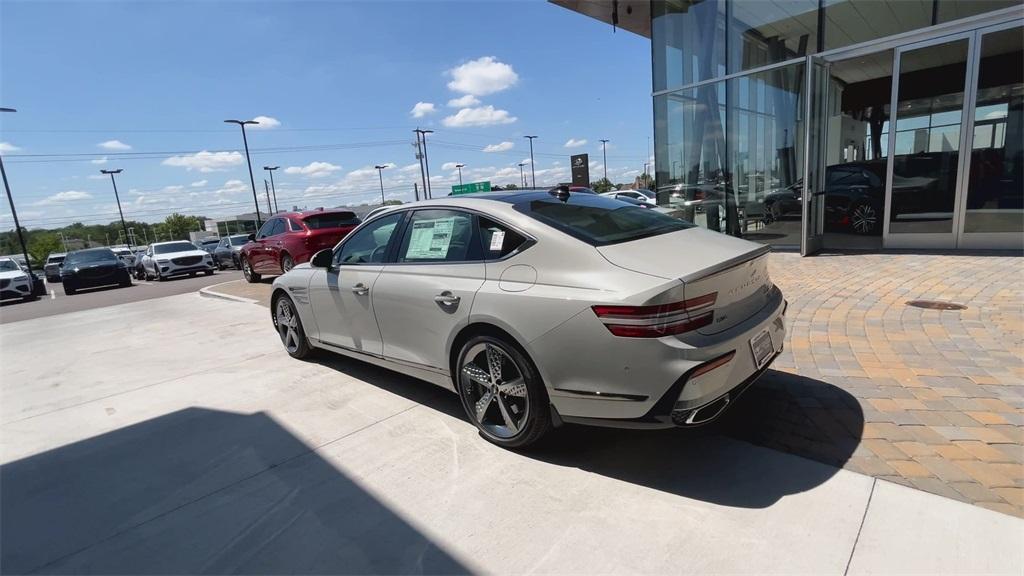 new 2025 Genesis G80 car, priced at $74,912