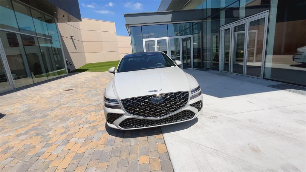 new 2025 Genesis G80 car, priced at $74,912