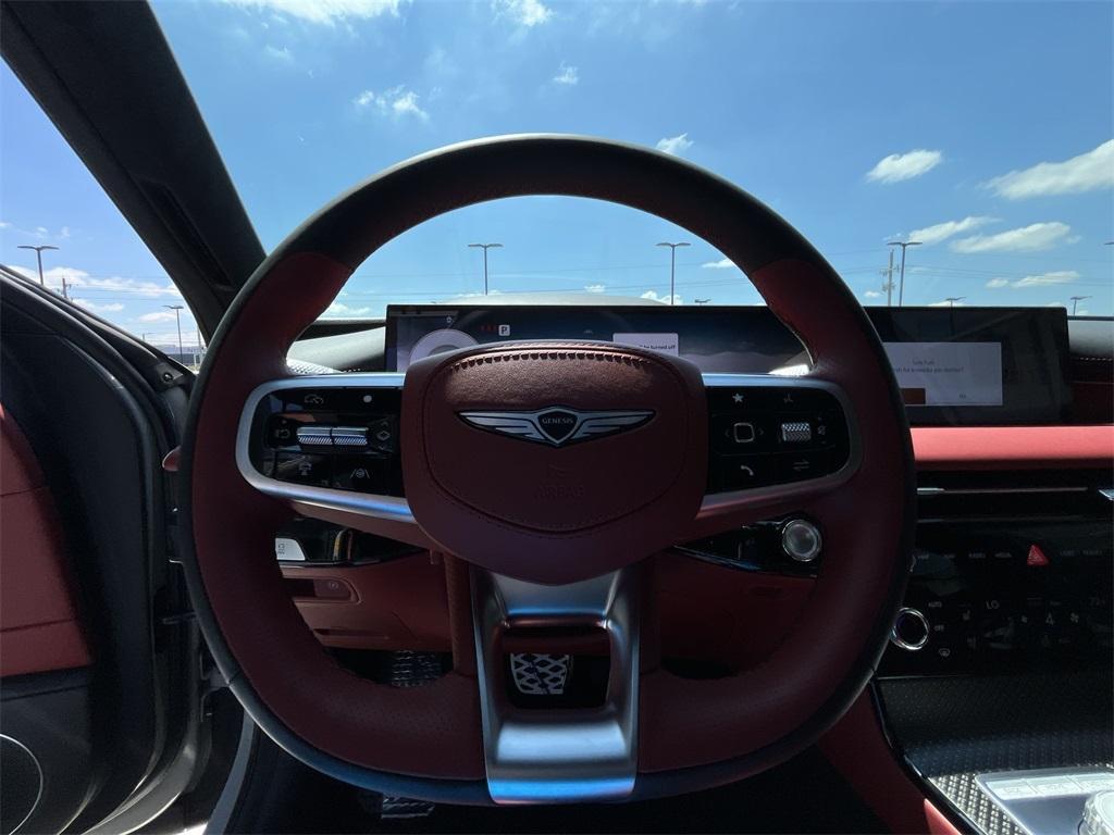 new 2025 Genesis G80 car, priced at $74,912