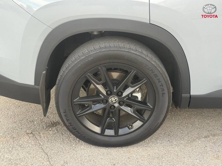 used 2025 Toyota Grand Highlander car, priced at $64,999