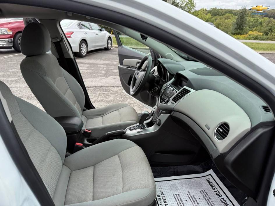 used 2016 Chevrolet Cruze Limited car, priced at $6,999