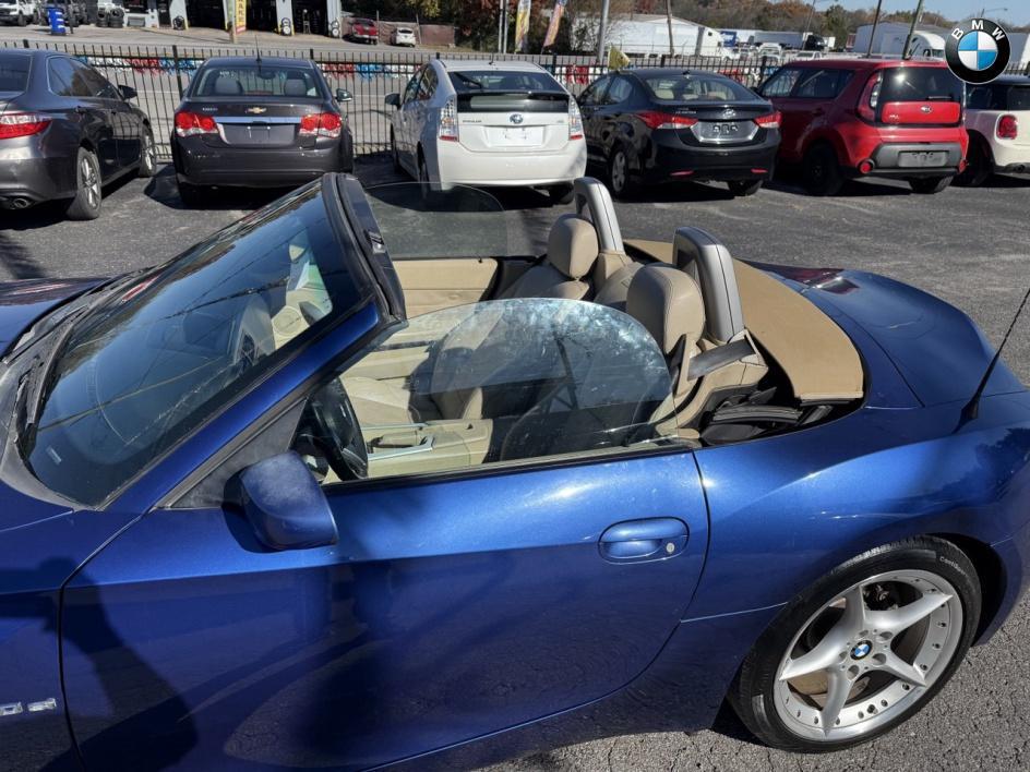 used 2007 BMW Z4 car, priced at $9,999