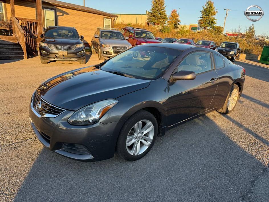 used 2013 Nissan Altima car, priced at $3,999