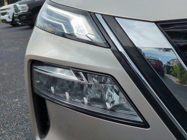 used 2021 Nissan Rogue car, priced at $23,888
