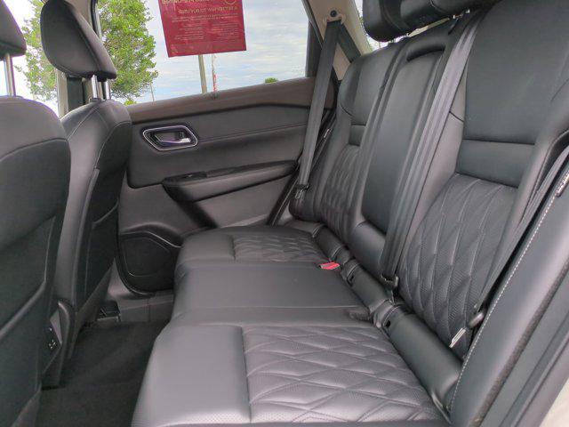 used 2021 Nissan Rogue car, priced at $23,888
