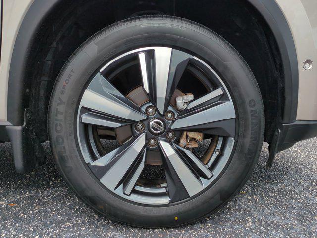 used 2021 Nissan Rogue car, priced at $23,888