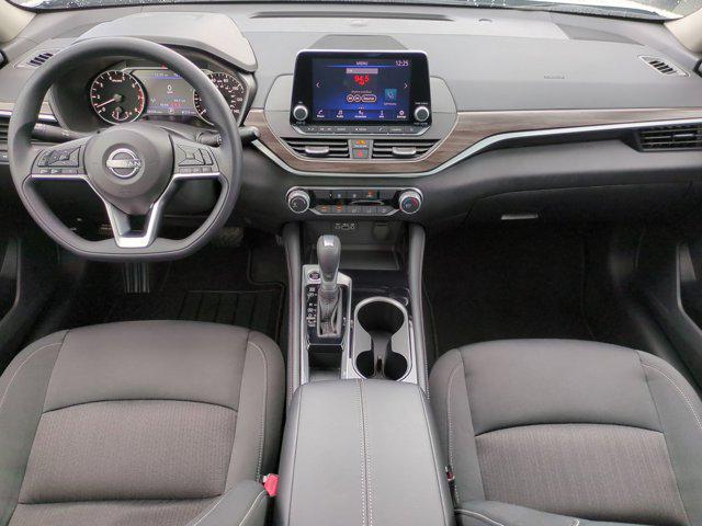 used 2023 Nissan Altima car, priced at $20,888