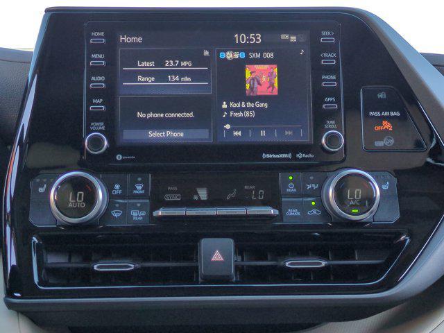 used 2022 Toyota Highlander car, priced at $27,988
