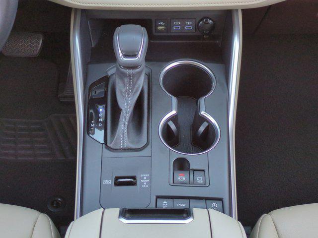 used 2022 Toyota Highlander car, priced at $27,988