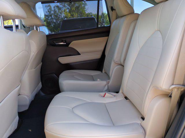 used 2022 Toyota Highlander car, priced at $27,988
