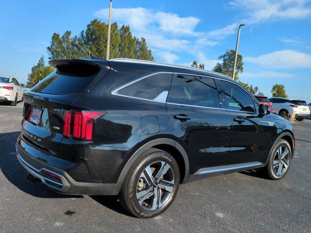 used 2022 Kia Sorento Plug-In Hybrid car, priced at $26,988