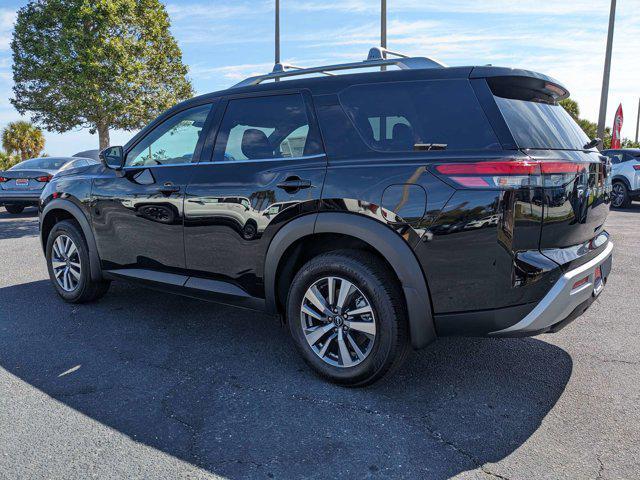 new 2024 Nissan Pathfinder car, priced at $41,692