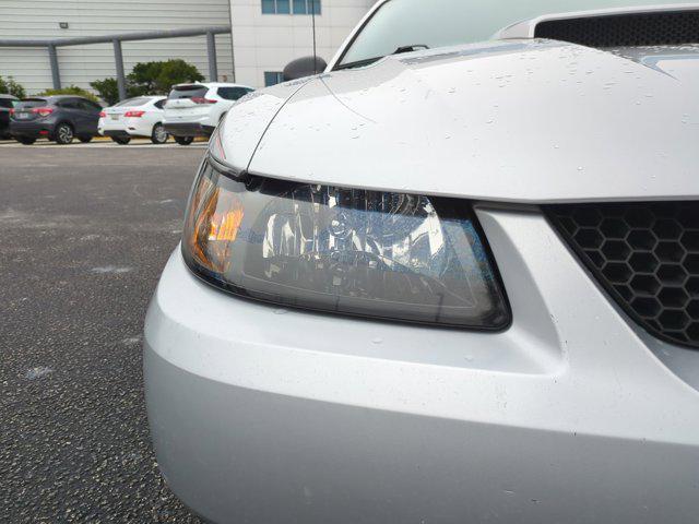 used 2001 Ford Mustang car, priced at $5,888