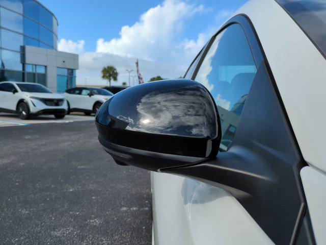 new 2025 Nissan Sentra car, priced at $27,289