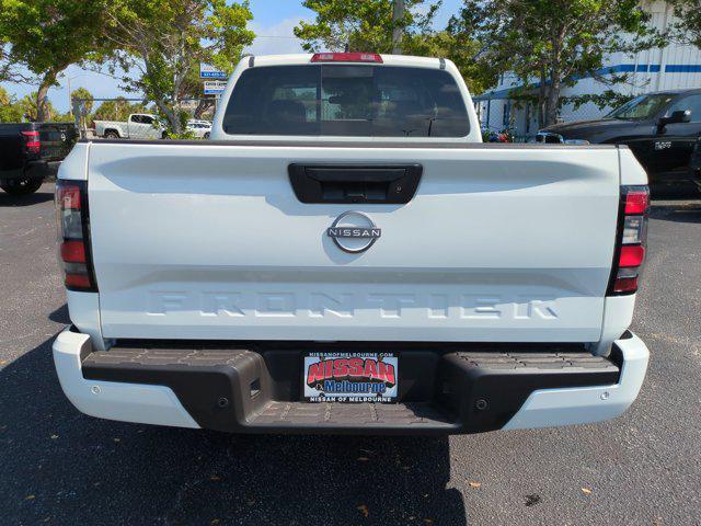 new 2025 Nissan Frontier car, priced at $30,307