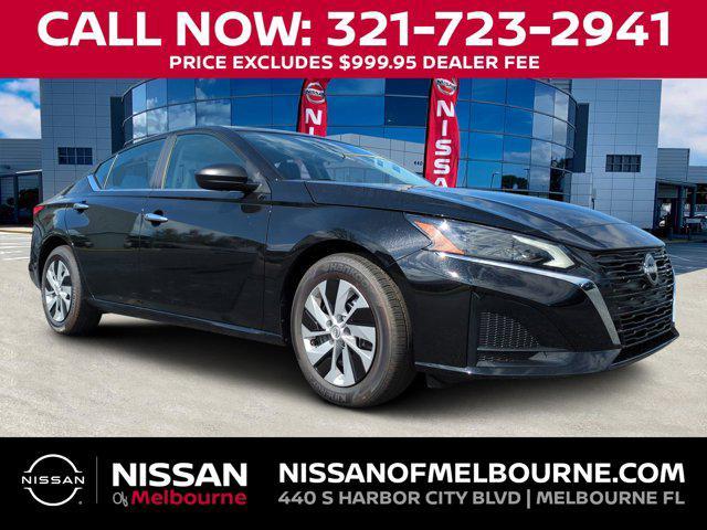 new 2025 Nissan Altima car, priced at $25,301