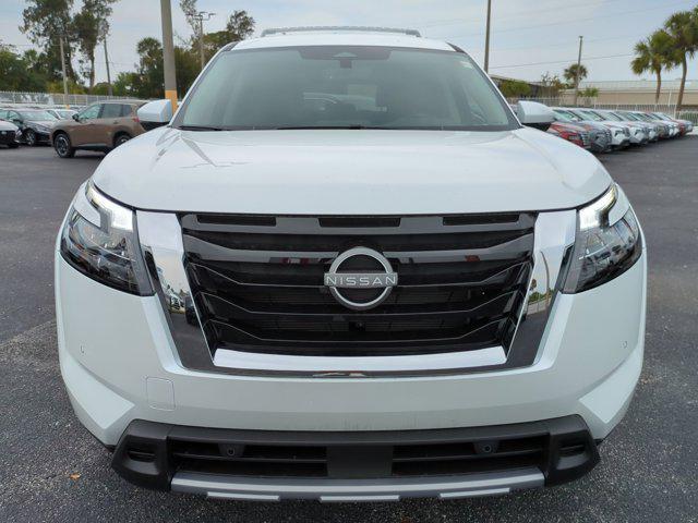 new 2025 Nissan Pathfinder car, priced at $42,025