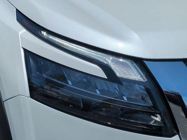 new 2025 Nissan Pathfinder car, priced at $44,536