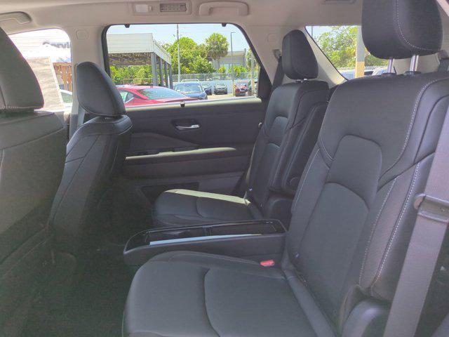 new 2025 Nissan Pathfinder car, priced at $44,536