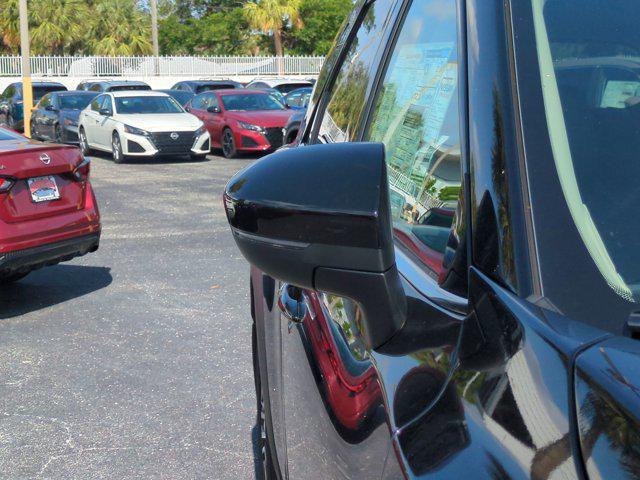 new 2025 Nissan Pathfinder car, priced at $48,033