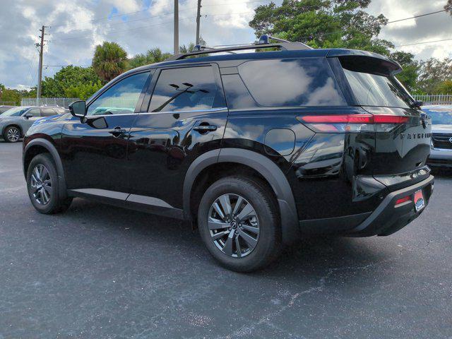 new 2025 Nissan Pathfinder car, priced at $39,427