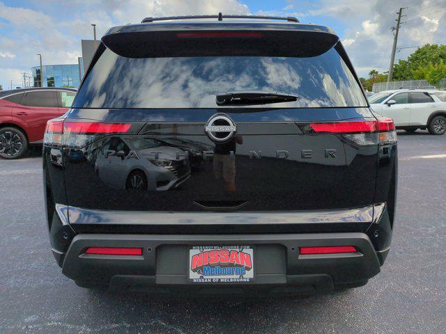 new 2025 Nissan Pathfinder car, priced at $39,427
