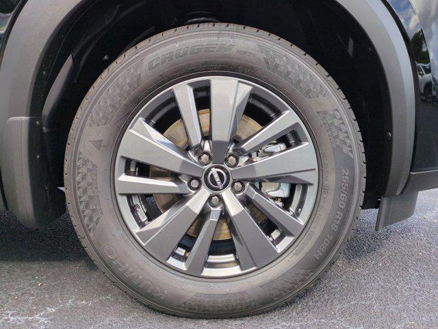 new 2025 Nissan Pathfinder car, priced at $39,427