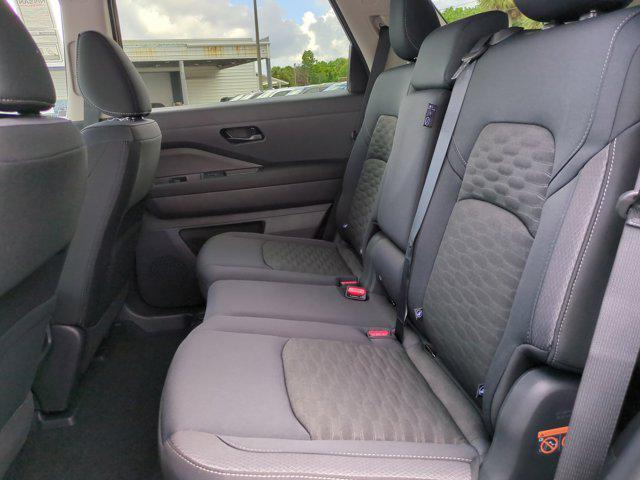 new 2025 Nissan Pathfinder car, priced at $39,427
