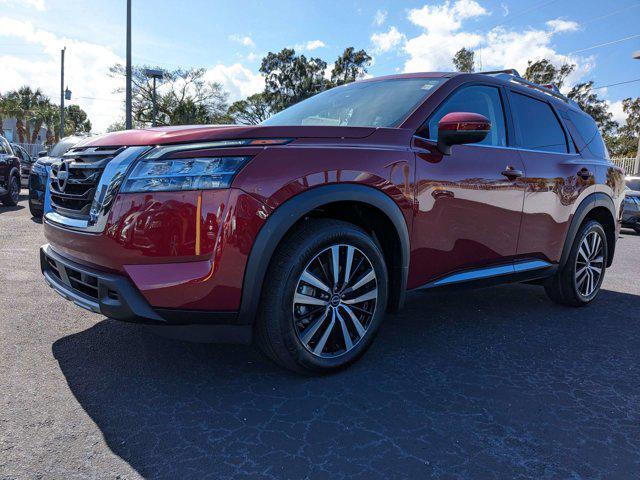 new 2025 Nissan Pathfinder car, priced at $47,743