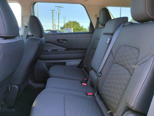 new 2025 Nissan Pathfinder car, priced at $38,844