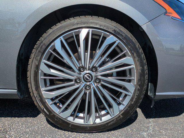 used 2023 Nissan Altima car, priced at $20,988