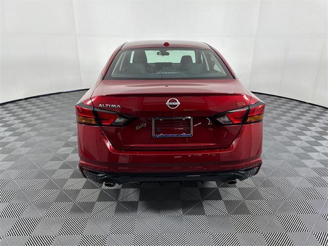 new 2025 Nissan Altima car, priced at $31,297