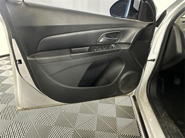 used 2013 Chevrolet Cruze car, priced at $7,998