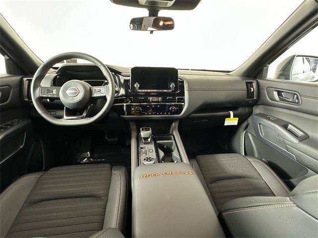 new 2025 Nissan Pathfinder car, priced at $41,620