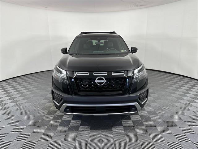 new 2025 Nissan Pathfinder car, priced at $41,620