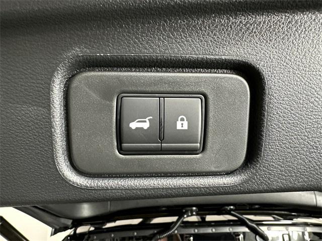 new 2025 Nissan Pathfinder car, priced at $41,620