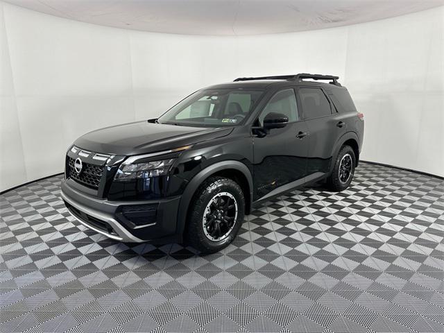 new 2025 Nissan Pathfinder car, priced at $41,620
