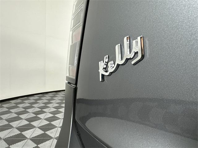 new 2025 Nissan Kicks car, priced at $27,401