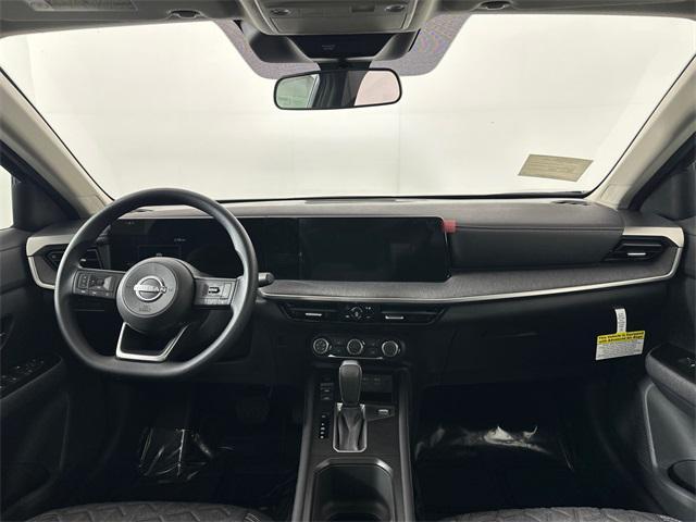new 2025 Nissan Kicks car, priced at $27,401