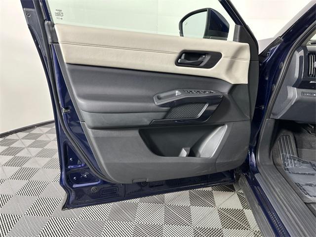 used 2023 Nissan Pathfinder car, priced at $29,998