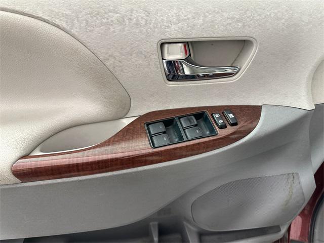 used 2014 Toyota Sienna car, priced at $6,998